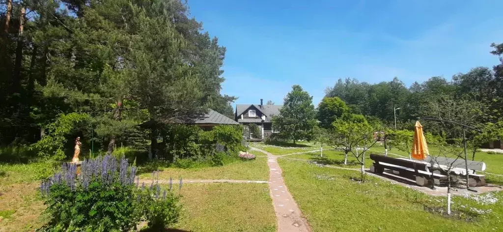 Дом в Ленинградская область, Лужский район, Заклинское с/пос, д. Слапи ... - Фото 1
