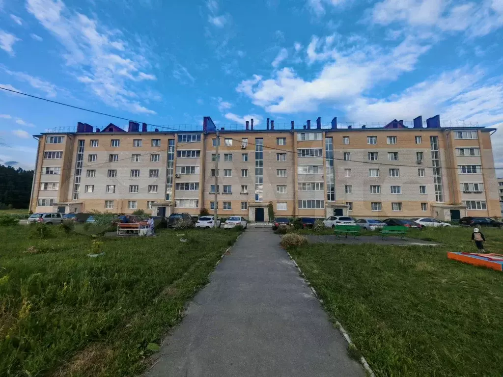 1-к. квартира, 42,6 м, 2/5 эт. - Фото 0