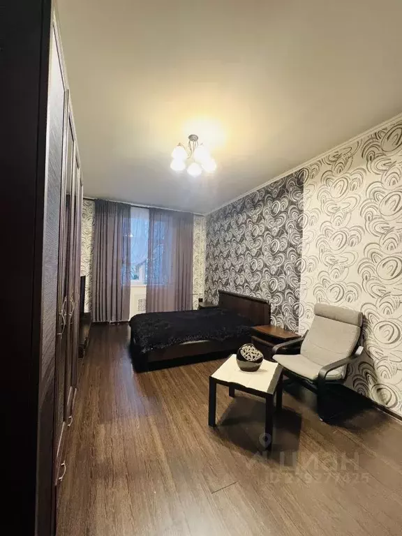Комната Москва Озерная ул., 14 - Фото 1