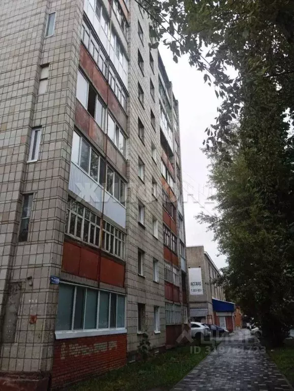 3-к кв. Томская область, Томск Енисейская ул., 8 (62.8 м) - Фото 0
