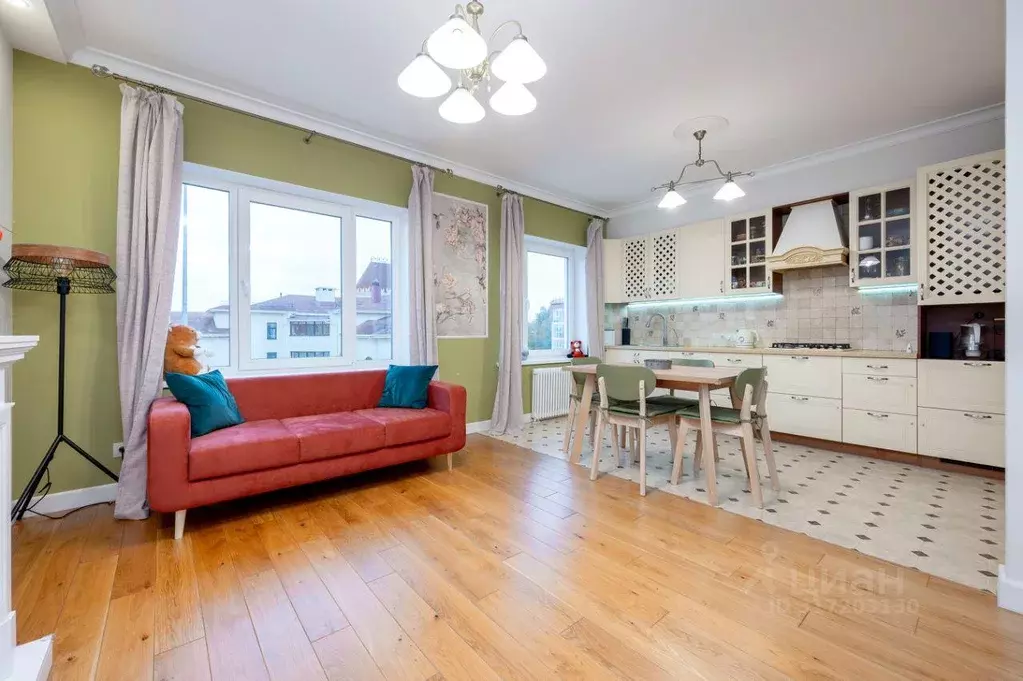 Квартира, 3 комнаты, 110 м - Фото 0