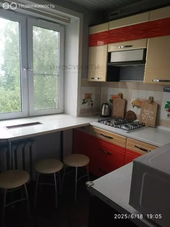 2-комнатная квартира: Подольск, Почтовая улица, 25 (45 м) - Фото 0