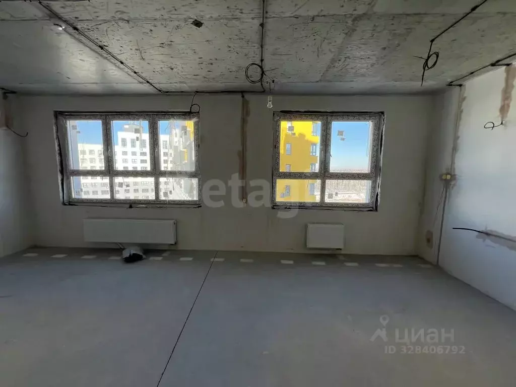 3-к кв. Тюменская область, Тюмень Рощино мкр, ул. Александра ... - Фото 1