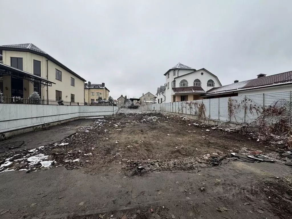 Участок в Кабардино-Балкария, Нальчик ул. Осипенко, 67 (6.6 сот.) - Фото 0