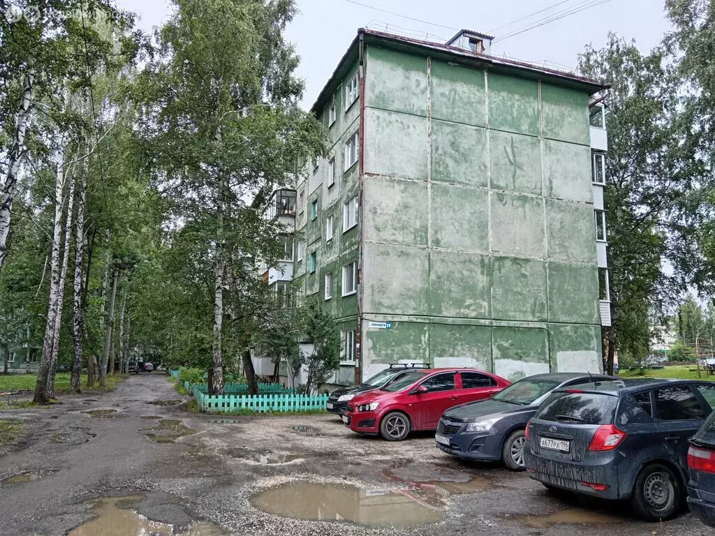 1-комнатная квартира: Ревда, улица Максима Горького, 29 (27.7 м) - Фото 1