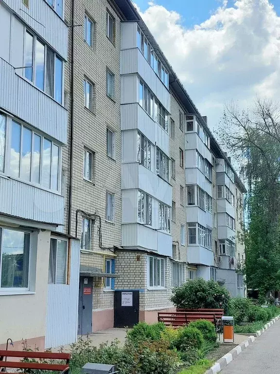2-к. квартира, 43 м, 2/5 эт. - Фото 0