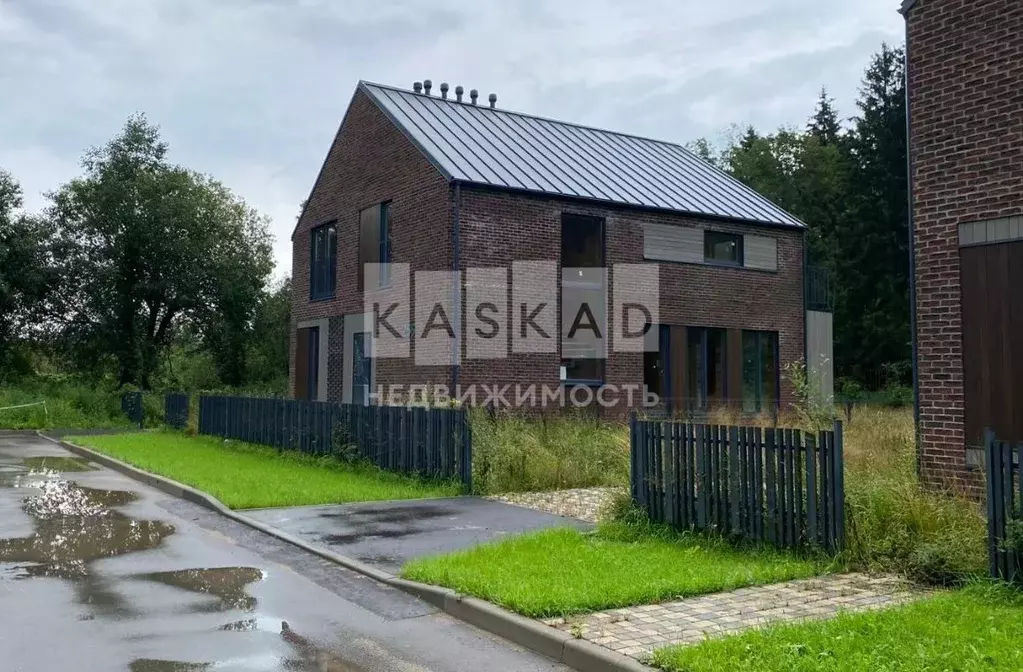 Коттедж в Московская область, Наро-Фоминский городской округ, д. ... - Фото 2