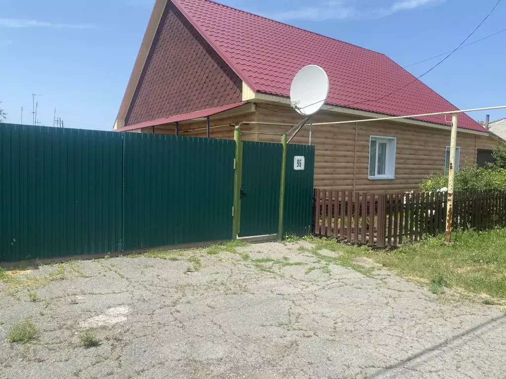 Дом в Челябинская область, с. Кизильское ул. Пионерская, 96 (96 м) - Фото 1