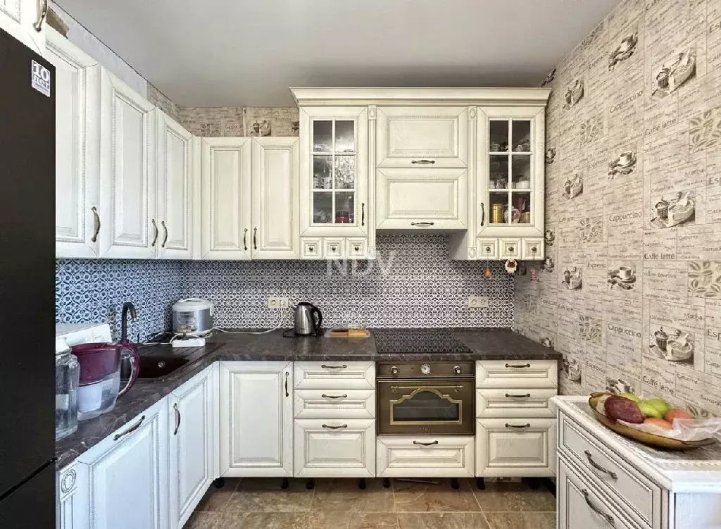 Продается 1-комнатная квартира - Фото 1