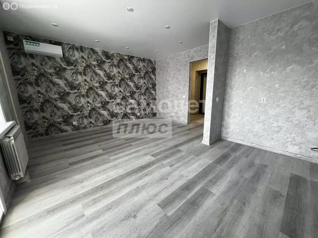 Квартира-студия: село Чигири, улица Василенко, 5/4 (30.6 м) - Фото 1