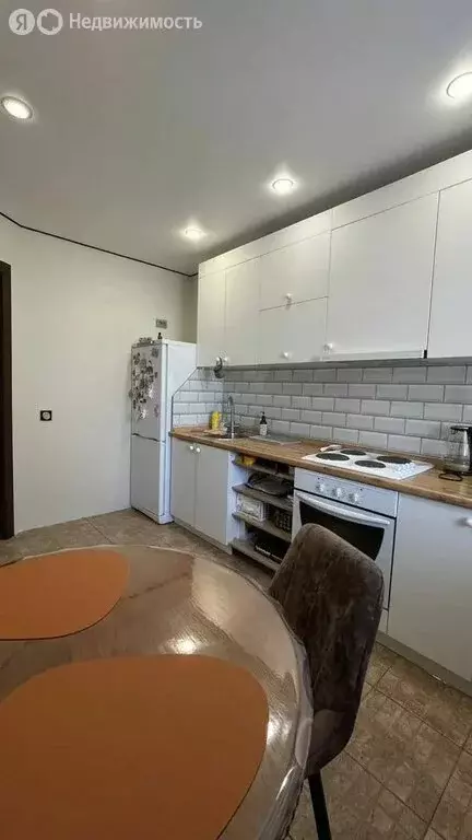 1-комнатная квартира: Тюмень, улица Василия Гольцова, 8 (33.8 м) - Фото 1