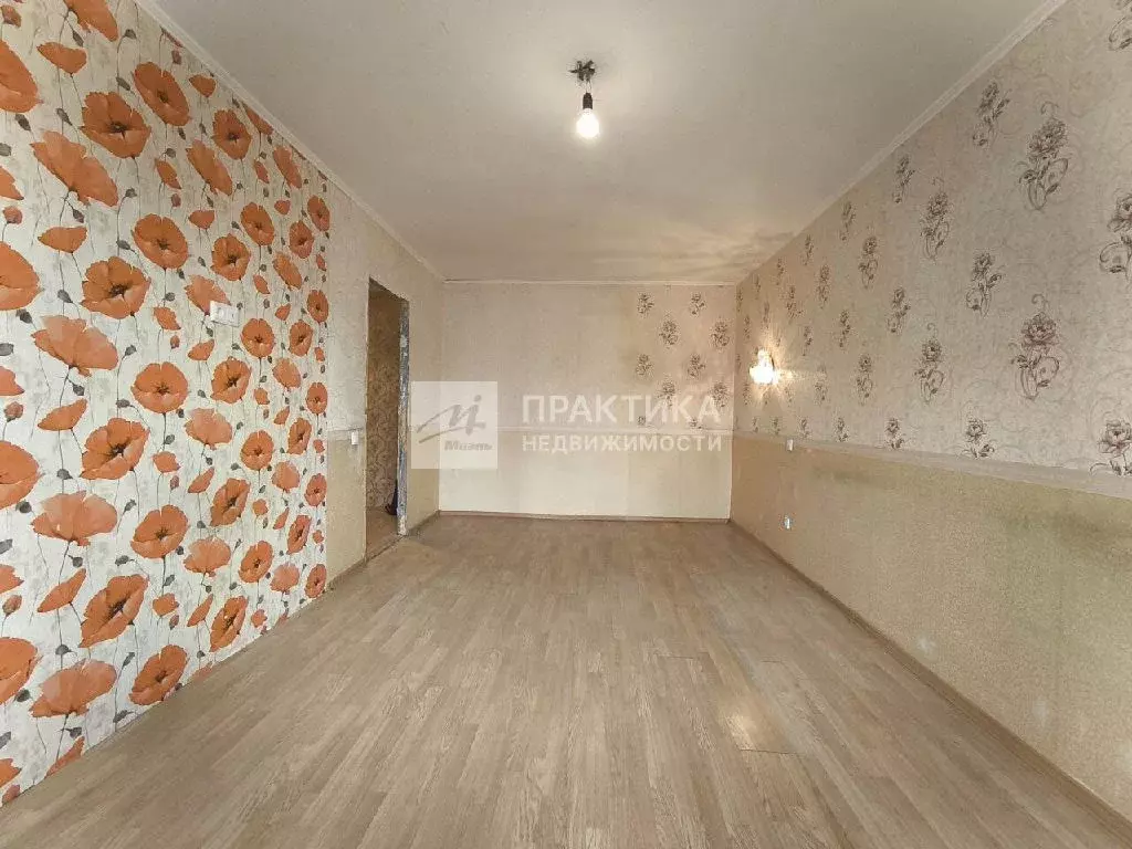 Продается 1-комнатная квартира - Фото 1