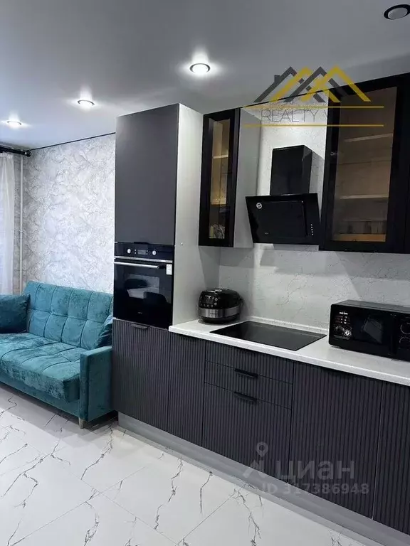 3-к кв. Санкт-Петербург Заневский просп., 42 (67.0 м) - Фото 1