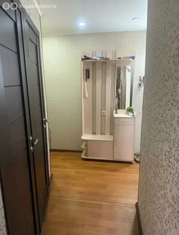 2-комнатная квартира: Каменск-Шахтинский, улица Щаденко, 50 (44 м) - Фото 0
