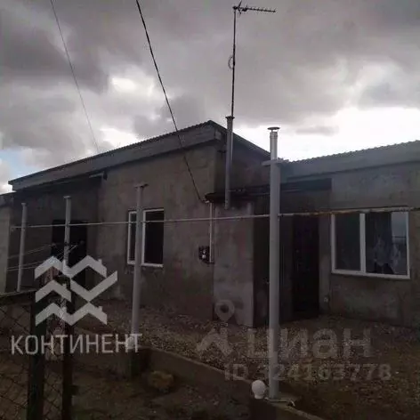 Дом в Крым, Сакский район, Суворовское с/пос, с. Великое  (97 м) - Фото 1