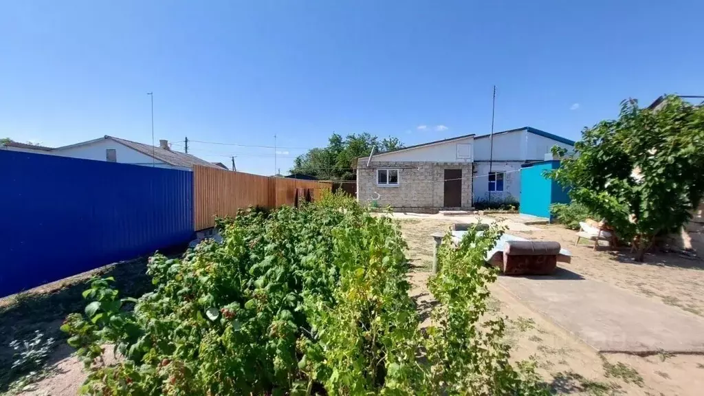 Дом в Краснодарский край, Темрюкский район, Фонталовское с/пос, пос. ... - Фото 1