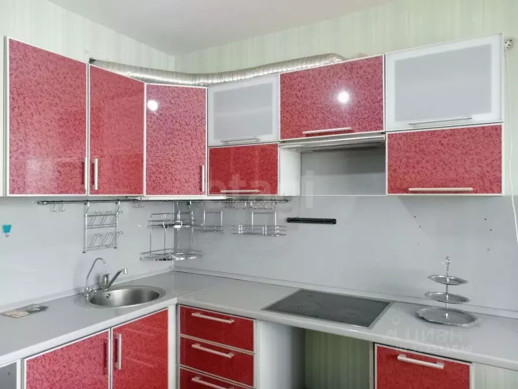 3-к кв. Пермский край, Пермь Кисловодская ул., 15 (69.5 м) - Фото 1