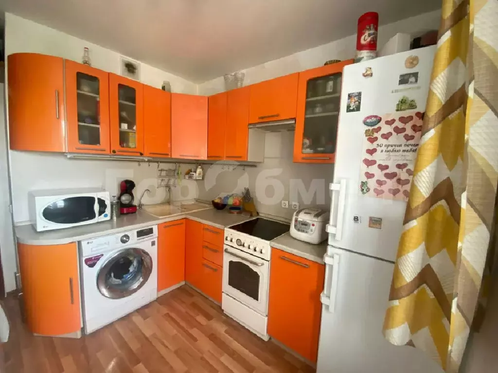 Продается 2-комнатная квартира - Фото 1