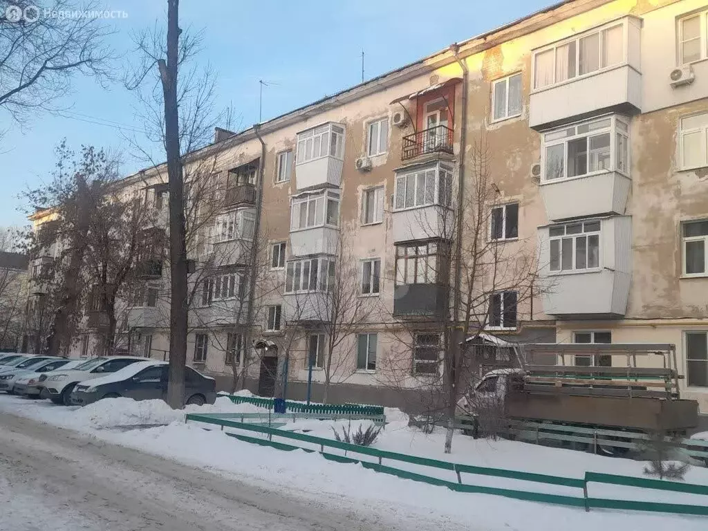 3-комнатная квартира: Самара, Куйбышевский район, улица Нефтяников, ... - Фото 2