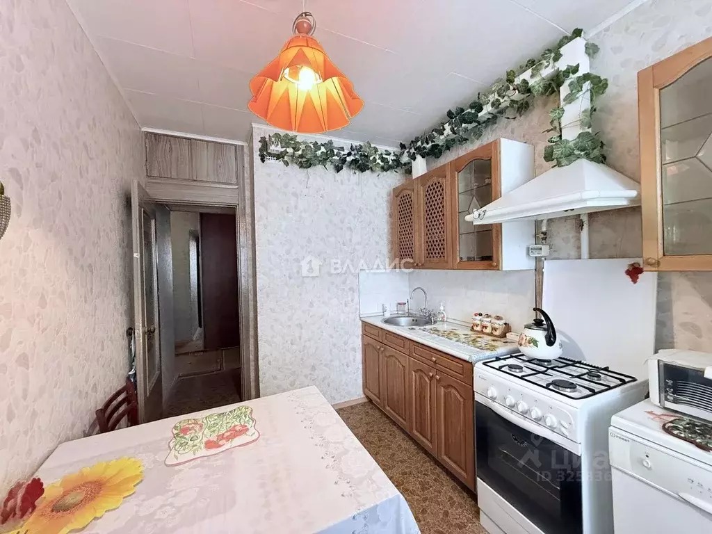 2-к кв. Волгоградская область, Волгоград ул. Рихарда Зорге, 42 (52.6 ... - Фото 2