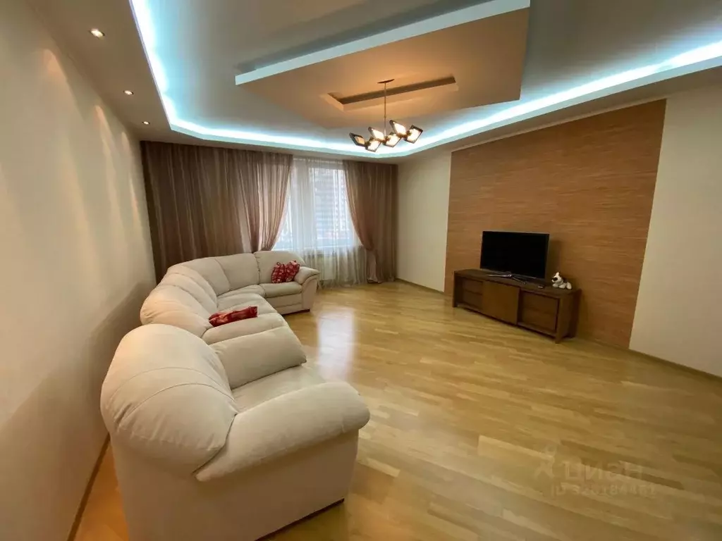 2-к кв. Санкт-Петербург Приморский просп., 137к1 (76.8 м) - Фото 0