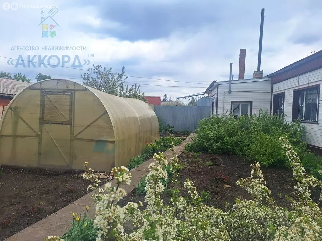Дом в посёлок Центральный, улица Строителей, 12 (80 м) - Фото 1