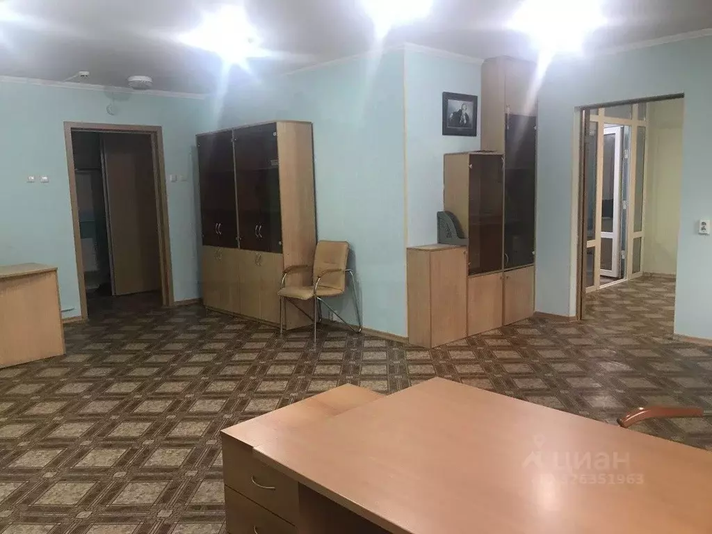 Помещение свободного назначения в Свердловская область, Екатеринбург ... - Фото 1