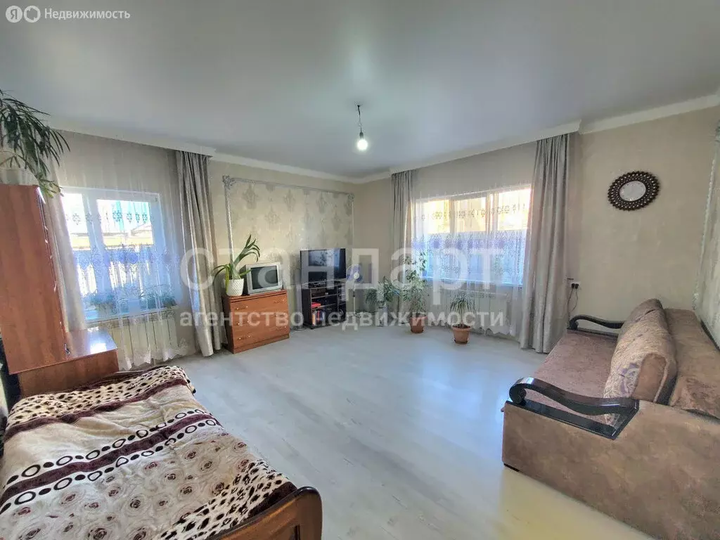 Дом в Нежинский, Озёрная улица (127.1 м) - Фото 0
