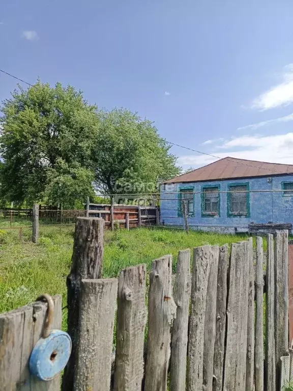 Дом в Курская область, Медвенский район, Вышнереутчанский сельсовет, ... - Фото 0