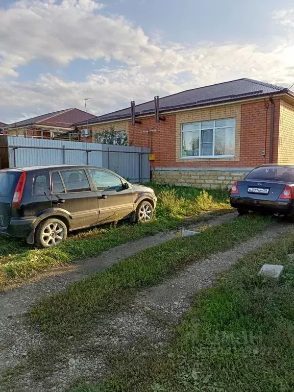 Коттедж в Ставропольский край, Михайловск Шпаковский район, ... - Фото 2