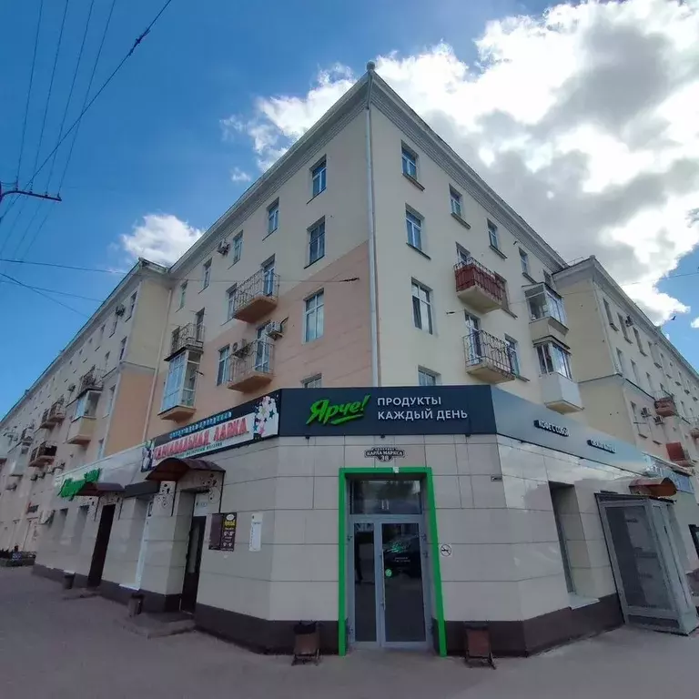 Помещение свободного назначения в Омская область, Омск просп. Карла ... - Фото 1