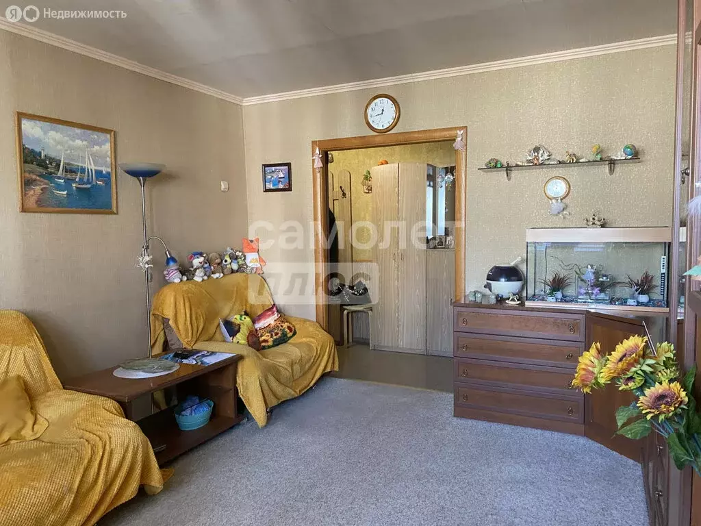 3-комнатная квартира: Екатеринбург, улица Репина, 97 (63.7 м) - Фото 1