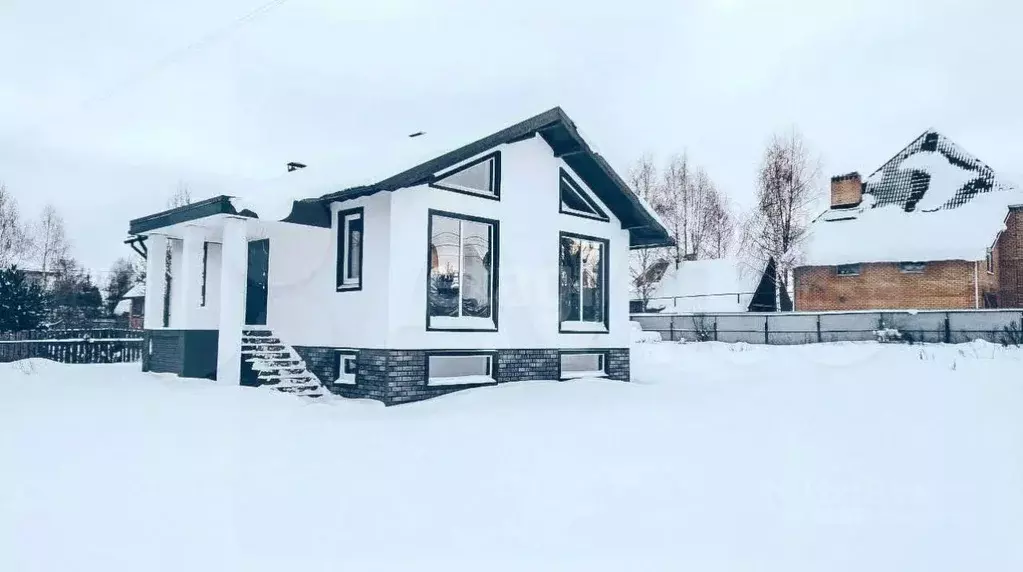 Дом в Пермский край, Пермь ул. Войкова, 24 (150 м) - Фото 1