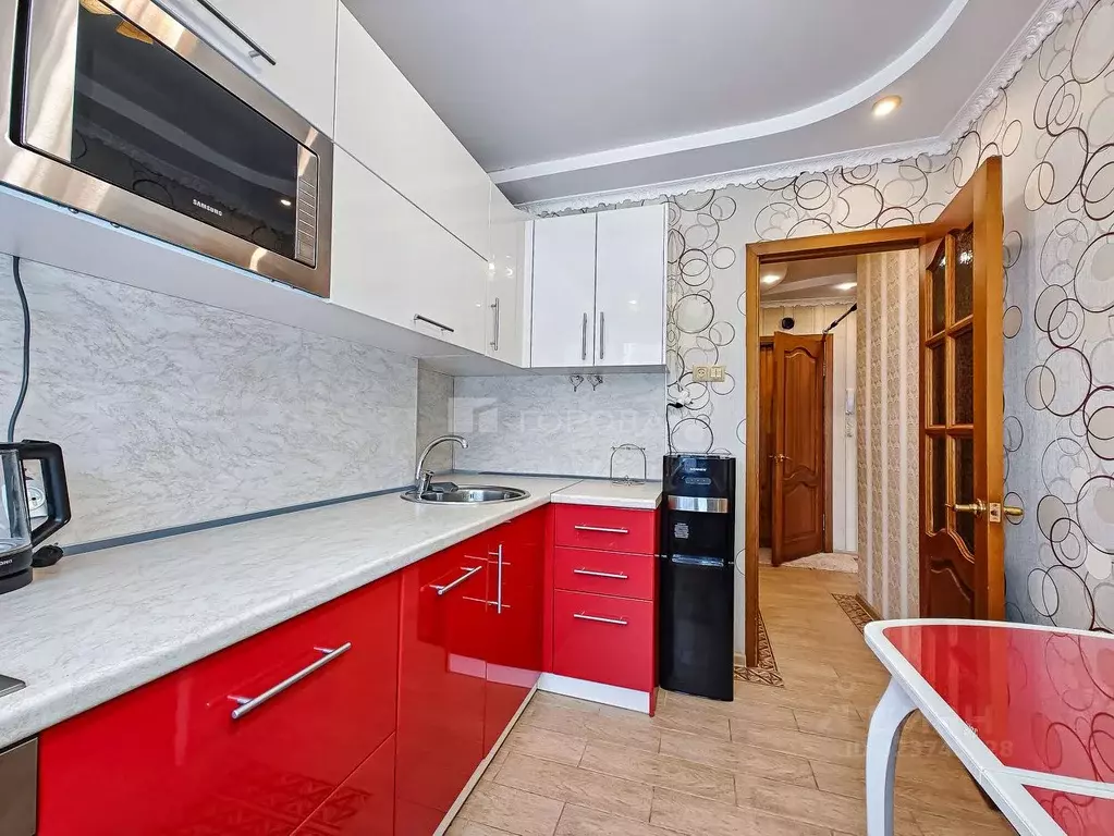 3-к кв. Новосибирская область, Новосибирск ул. Бориса Богаткова, 196 ... - Фото 2