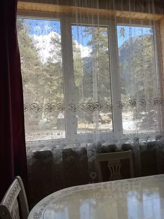 Комната Карачаево-Черкесия, Зеленчукский район, с. Архыз ул. ... - Фото 2