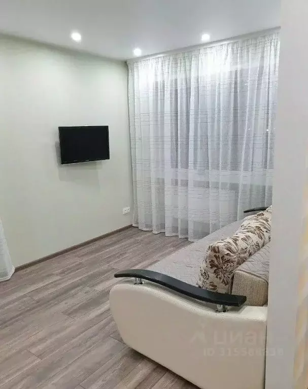 1-к кв. Татарстан, Казань ул. Нурсултана Назарбаева, 15 (35.0 м) - Фото 0