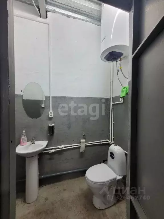 Склад в Курганская область, Курган Промышленная ул., 33к1 (358 м) - Фото 1