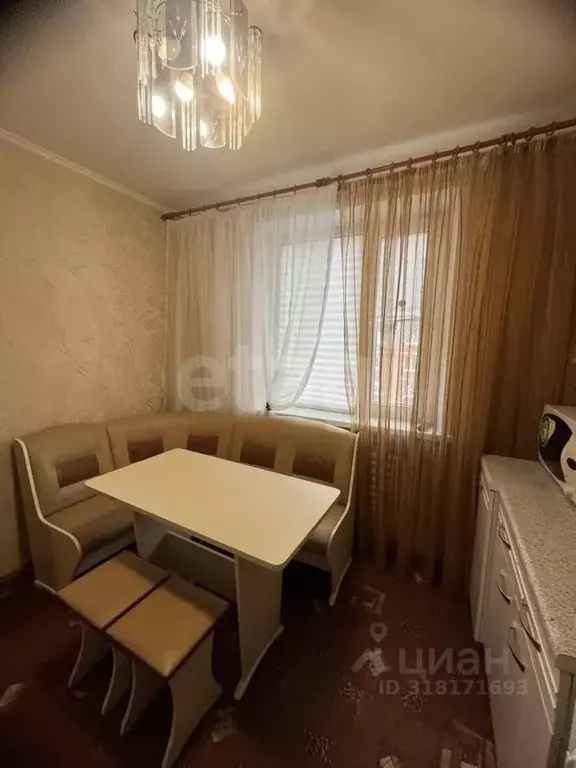 2-к кв. Коми, Усинск ул. Строителей, 14/1 (50.2 м) - Фото 0