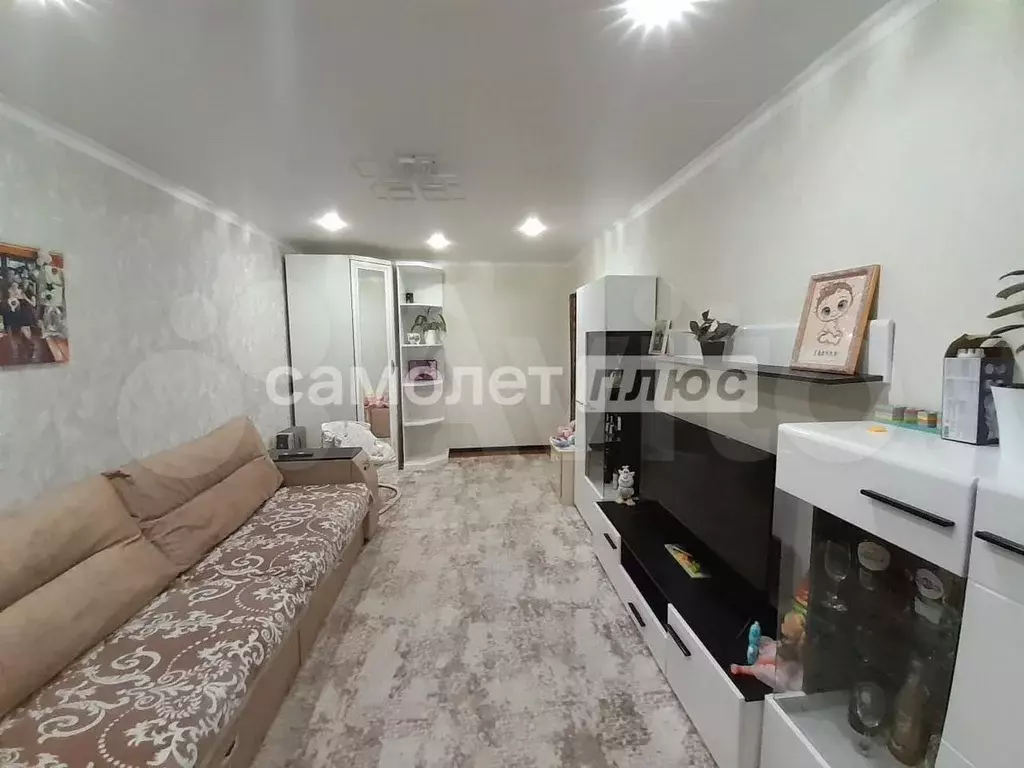 2-к. квартира, 45 м, 1/5 эт. - Фото 1