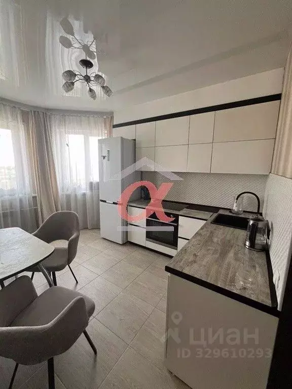 2-к кв. Кемеровская область, Кемерово ул. Веры Волошиной, 13Б (60.0 м) - Фото 1