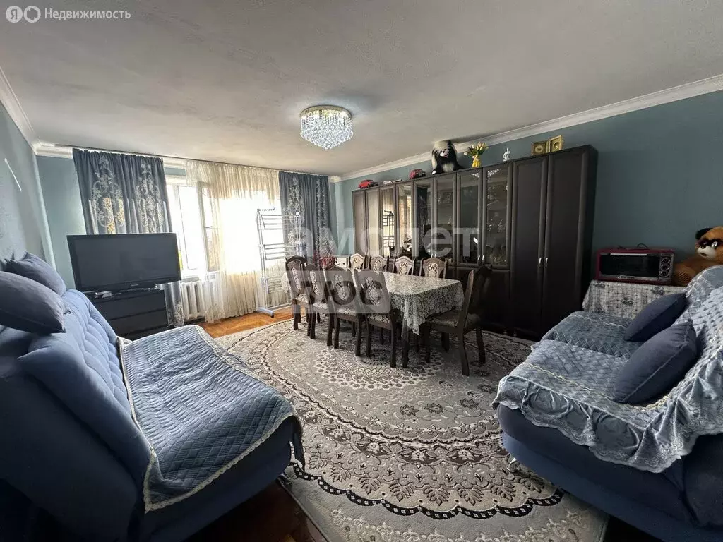 4-комнатная квартира: Нальчик, улица Ю.А. Гагарина, 22 (89.7 м) - Фото 1