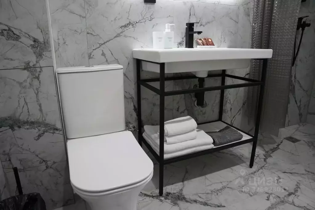 Комната Нижегородская область, Нижний Новгород ул. Страж Революции, 33 ... - Фото 2