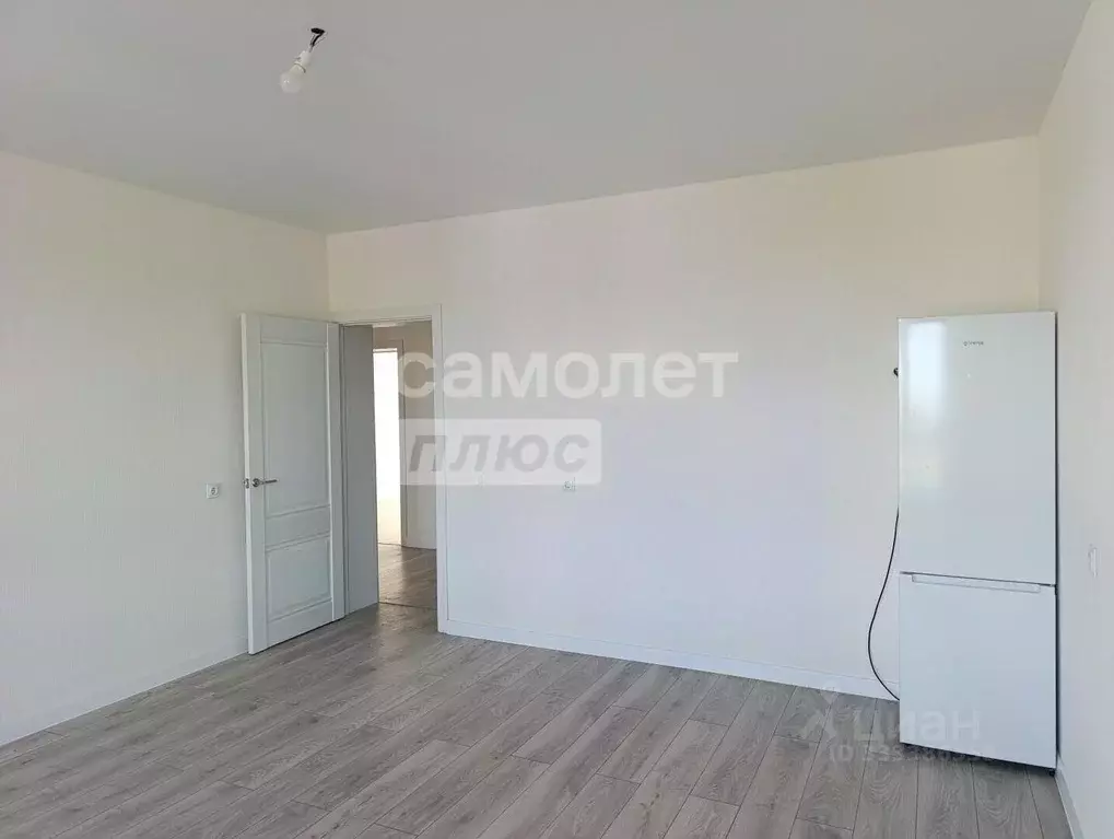 2-к кв. Башкортостан, Уфа ул. Ивана Спатара, 16 (56.3 м) - Фото 2