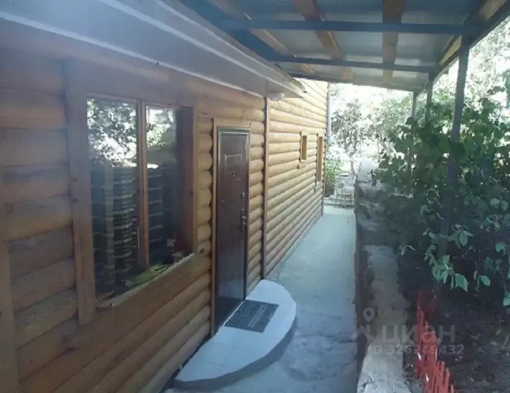 Дом в Крым, Алупка ул. Западная, 18 (74 м) - Фото 1