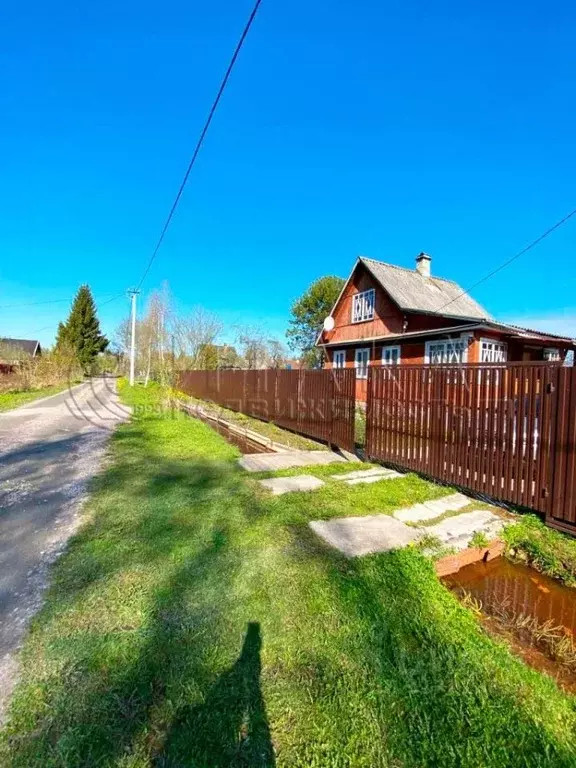 Дом в Ленинградская область, Кировский район, Синявинское городское ... - Фото 0