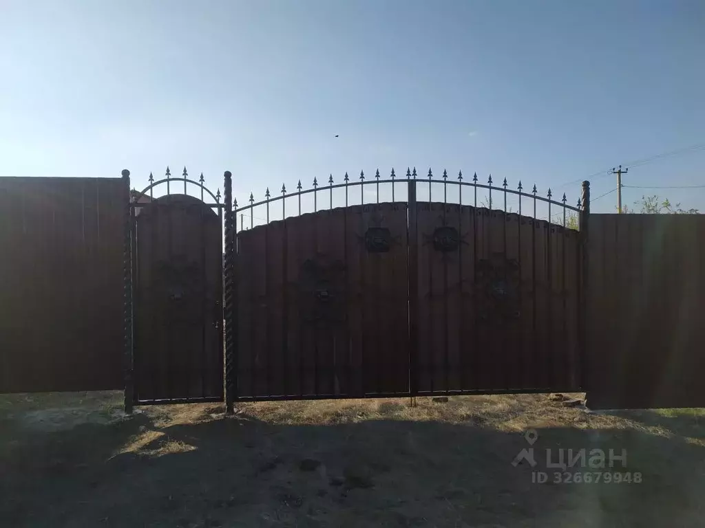 Участок в Саратовская область, пос. Рейник, Лазурный мкр  (6.8 сот.) - Фото 1