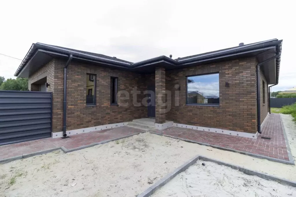 Дом в Тюменская область, Тюменский муниципальный округ, д. Падерина  ... - Фото 1