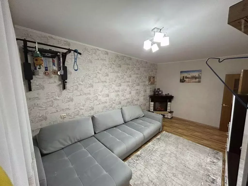 3-к кв. Курская область, Курск просп. Дружбы, 7 (60.8 м) - Фото 1