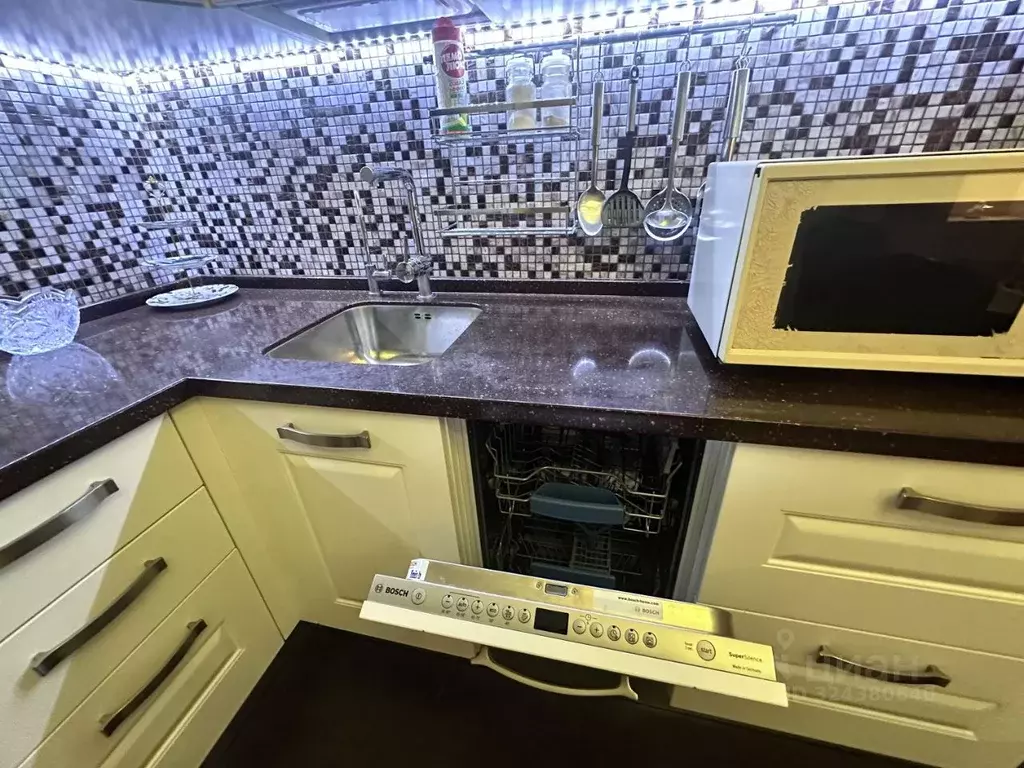 1-к кв. Московская область, Одинцово ул. Кутузовская, 7 (42.0 м) - Фото 2