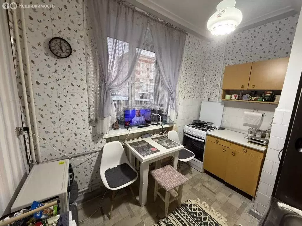 3-комнатная квартира: Сатка, Комсомольская улица, 27 (58.2 м) - Фото 2